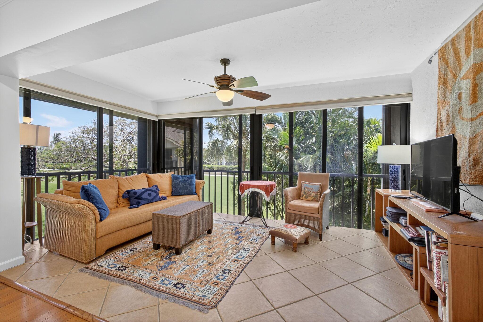 704 Clubhouse Cir Jupiter, FL 33477