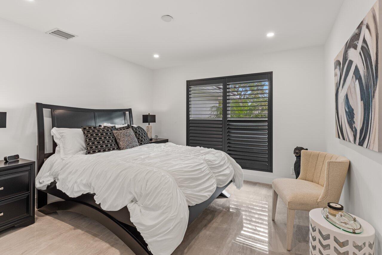 11955 N Lake Dr Boynton Beach, FL 33436