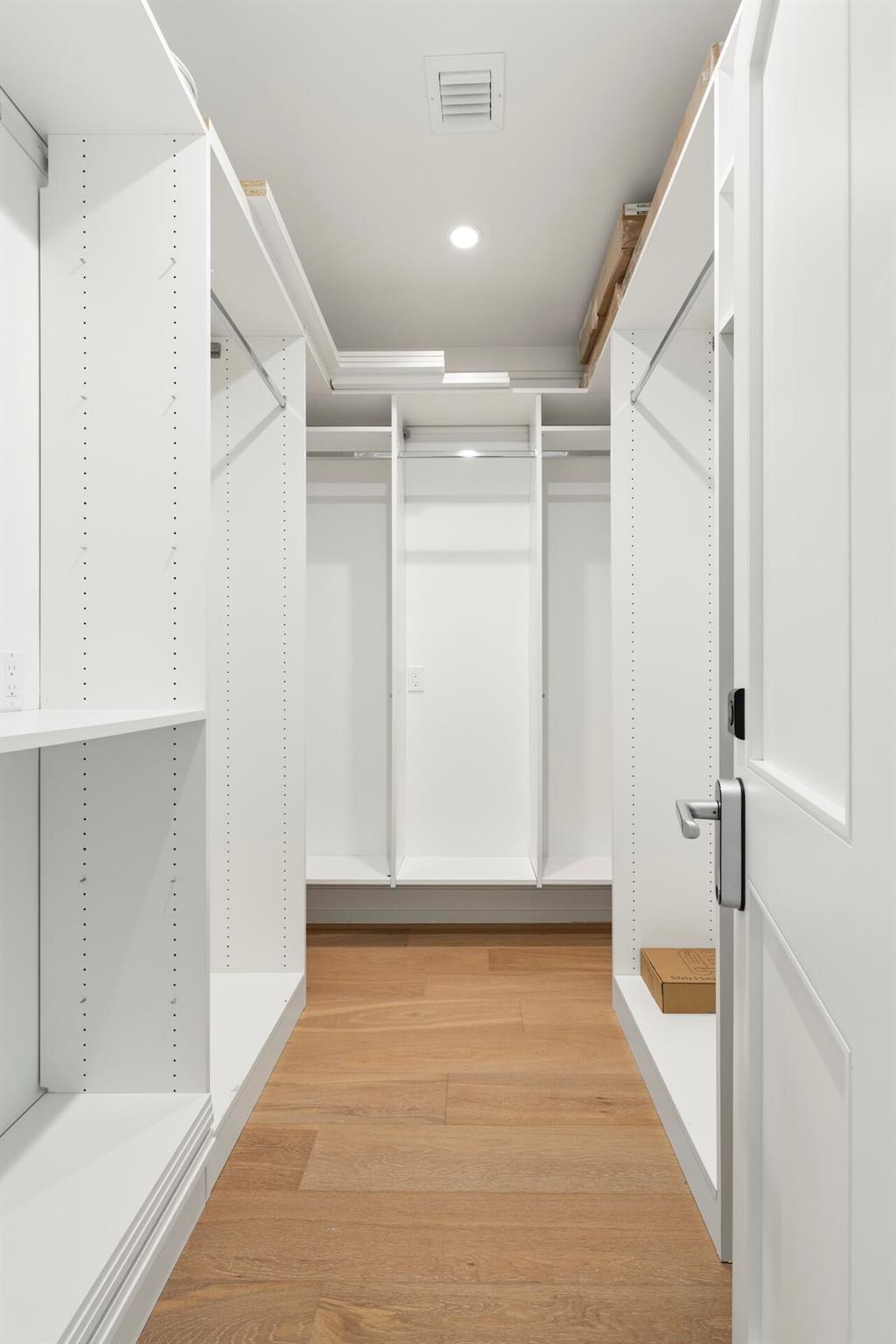 8 Osprey Dr Ocean Ridge, FL 33435