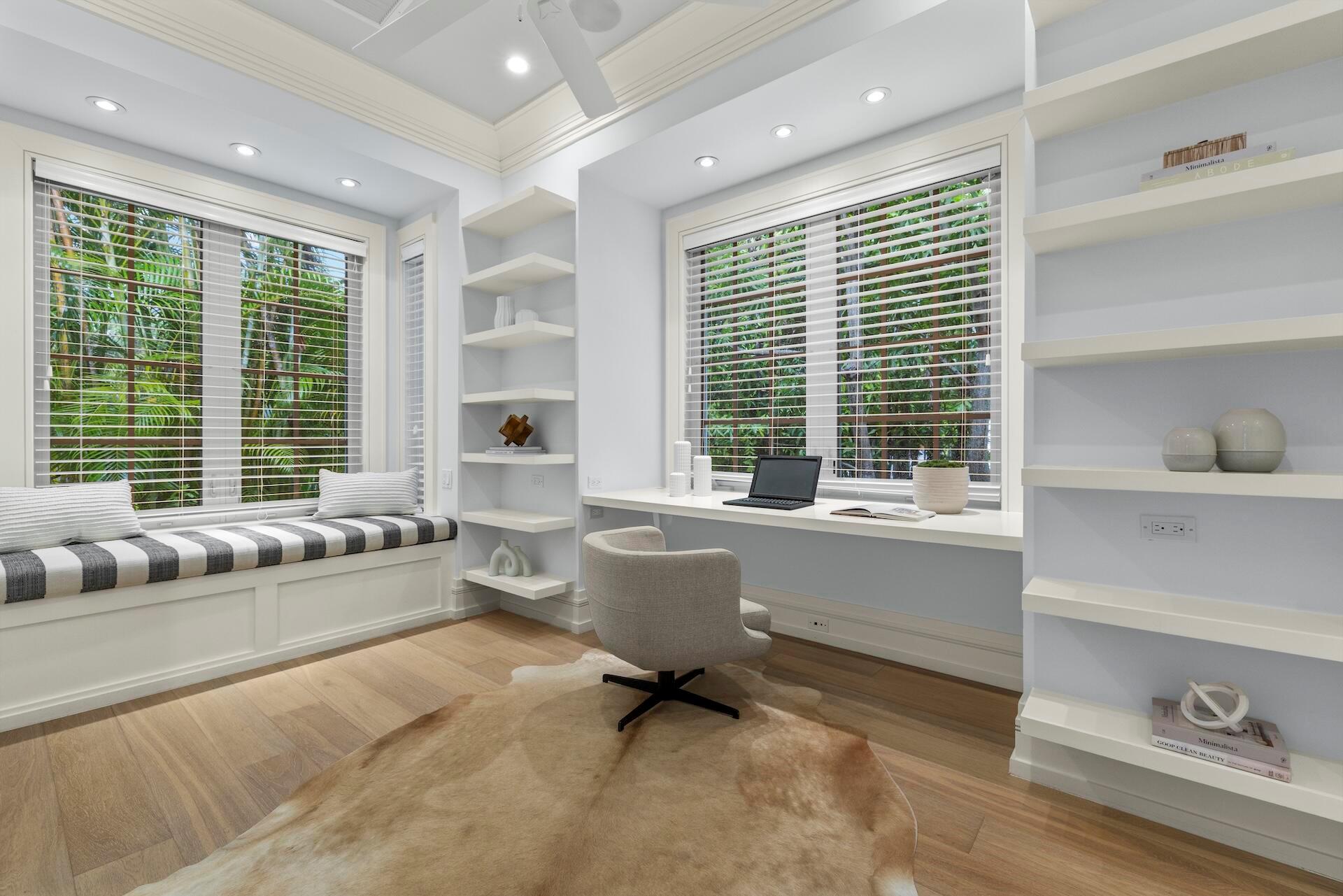 8 Osprey Dr Ocean Ridge, FL 33435