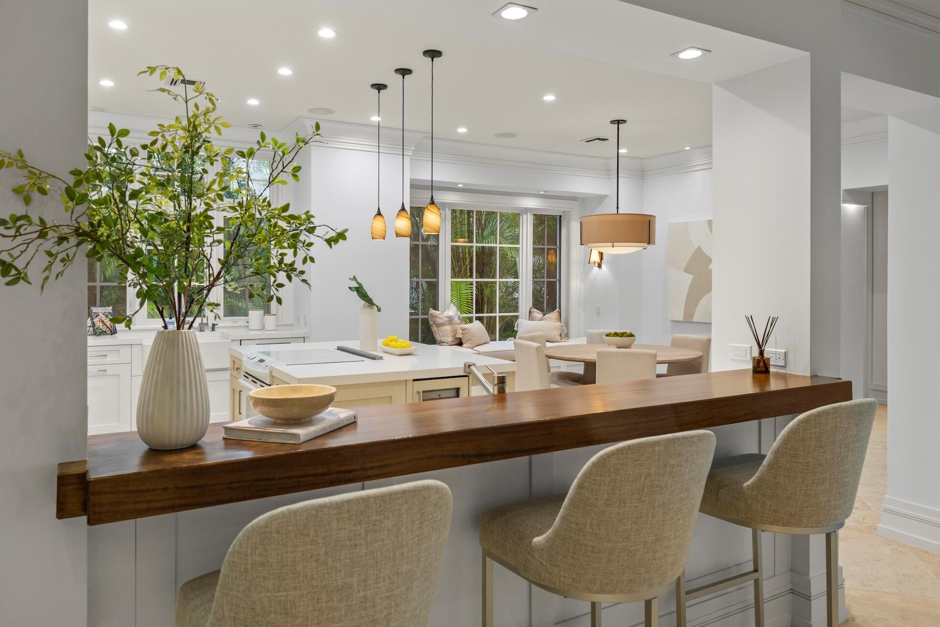 8 Osprey Dr Ocean Ridge, FL 33435