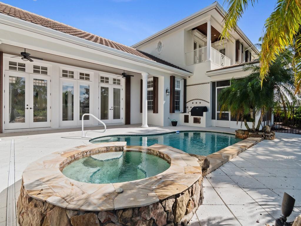 1209 Islander Indian River Shores, FL 32963