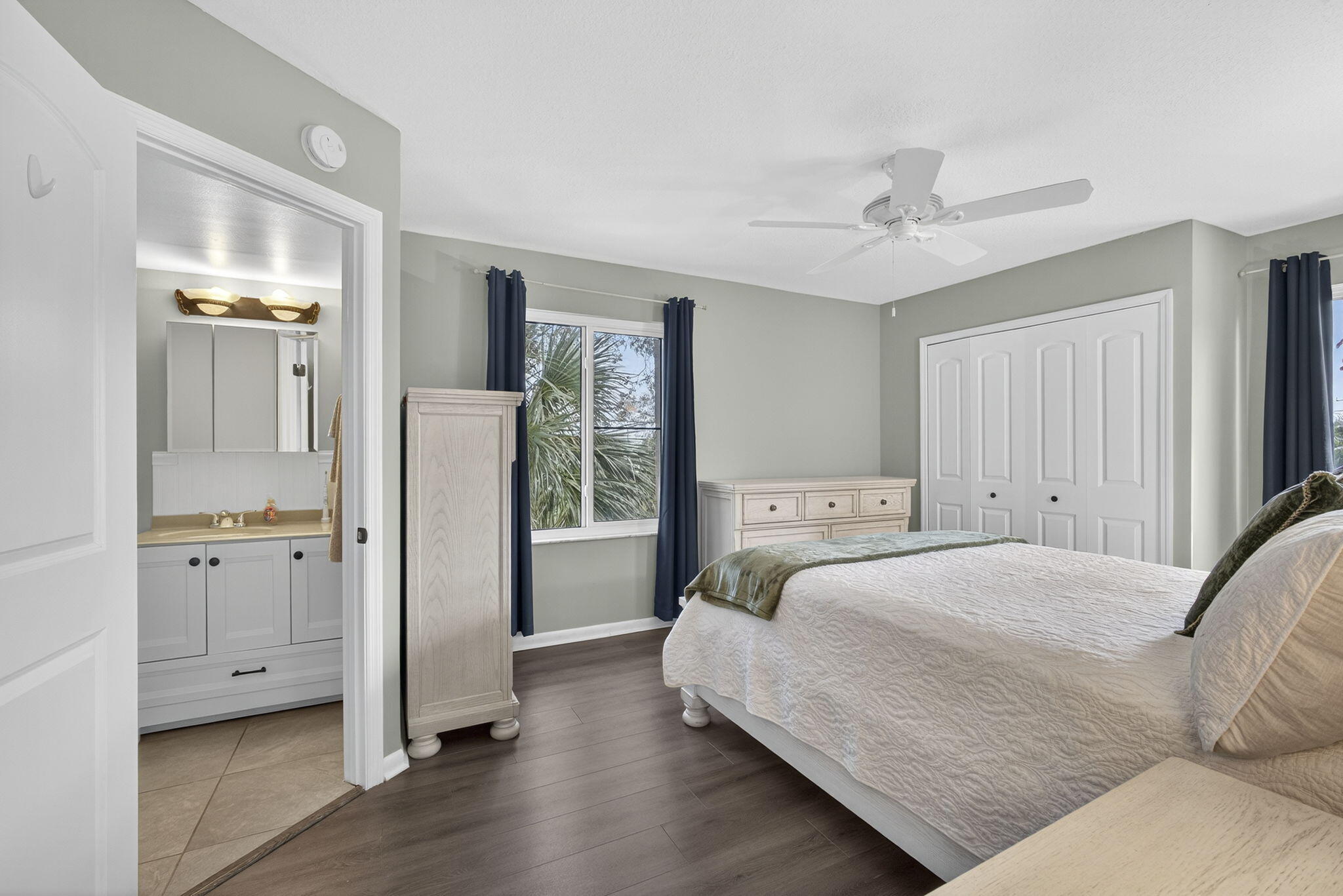 150 Pineview #L7 Jupiter, FL 33469