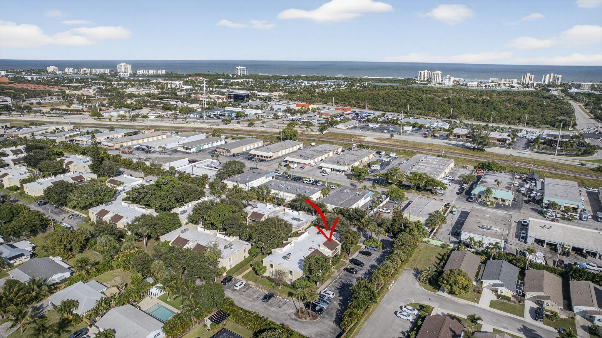 150 Pineview #L7 Jupiter, FL 33469