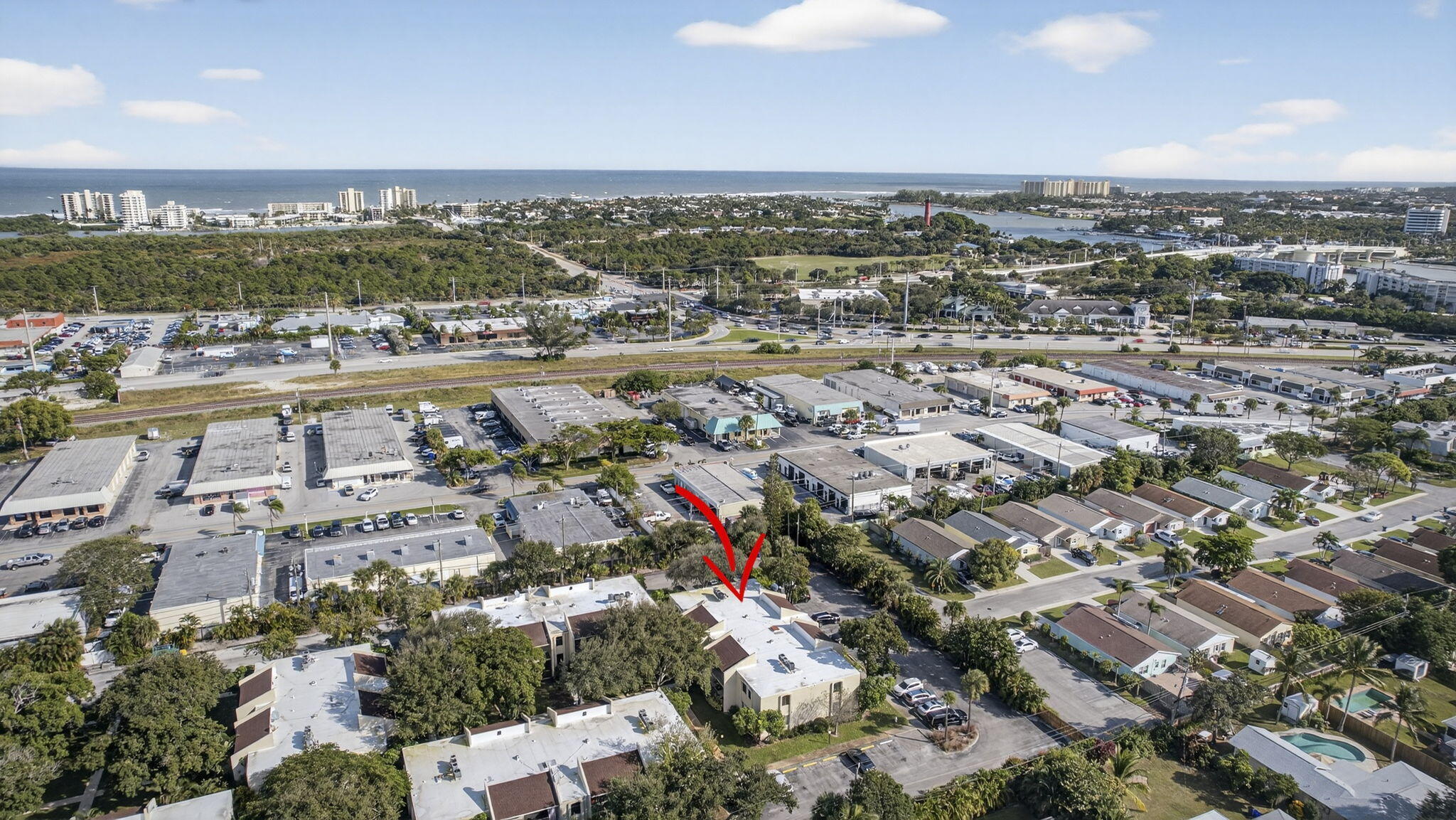 150 Pineview #L7 Jupiter, FL 33469