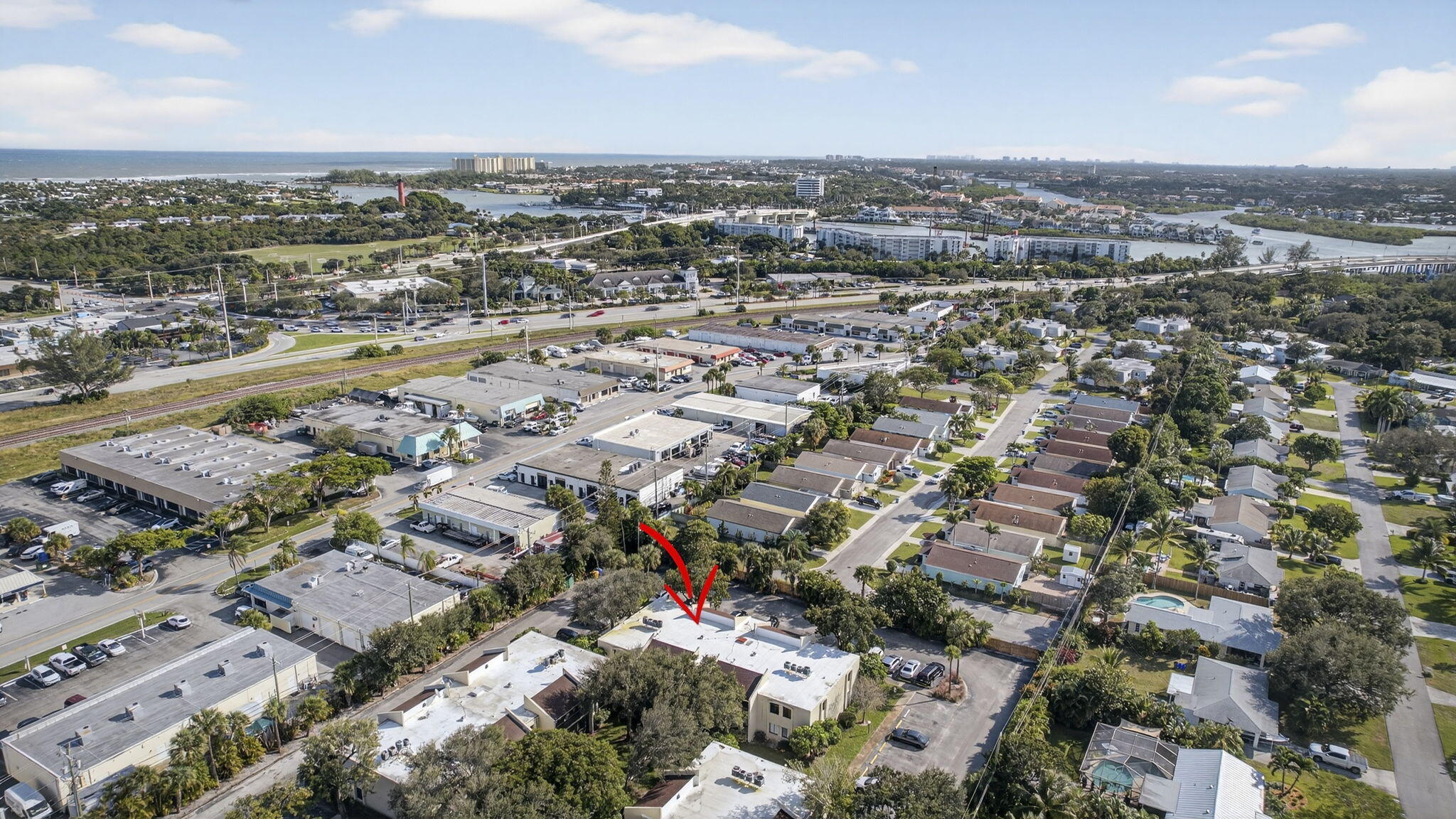 150 Pineview #L7 Jupiter, FL 33469