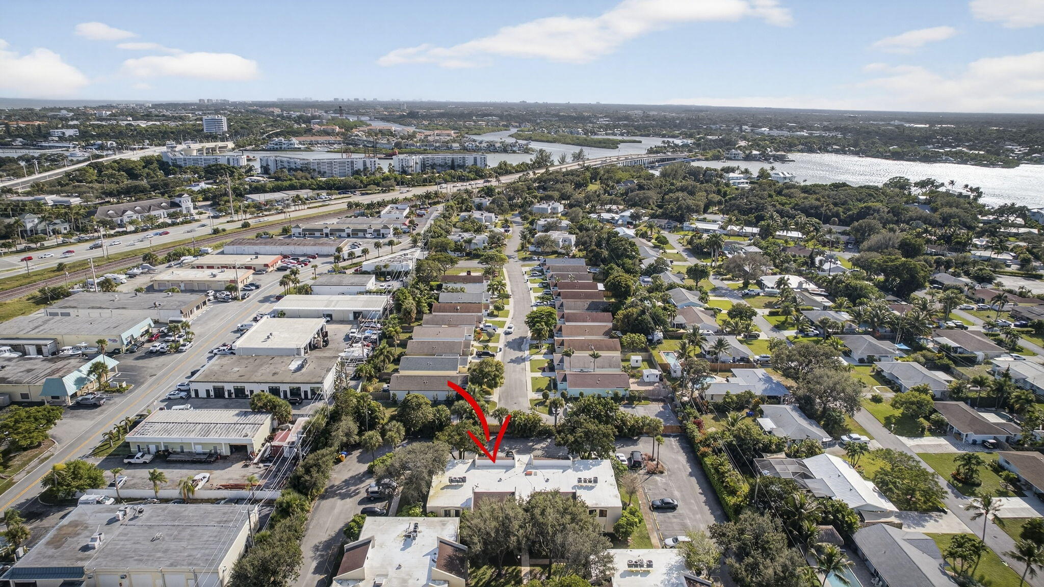 150 Pineview #L7 Jupiter, FL 33469