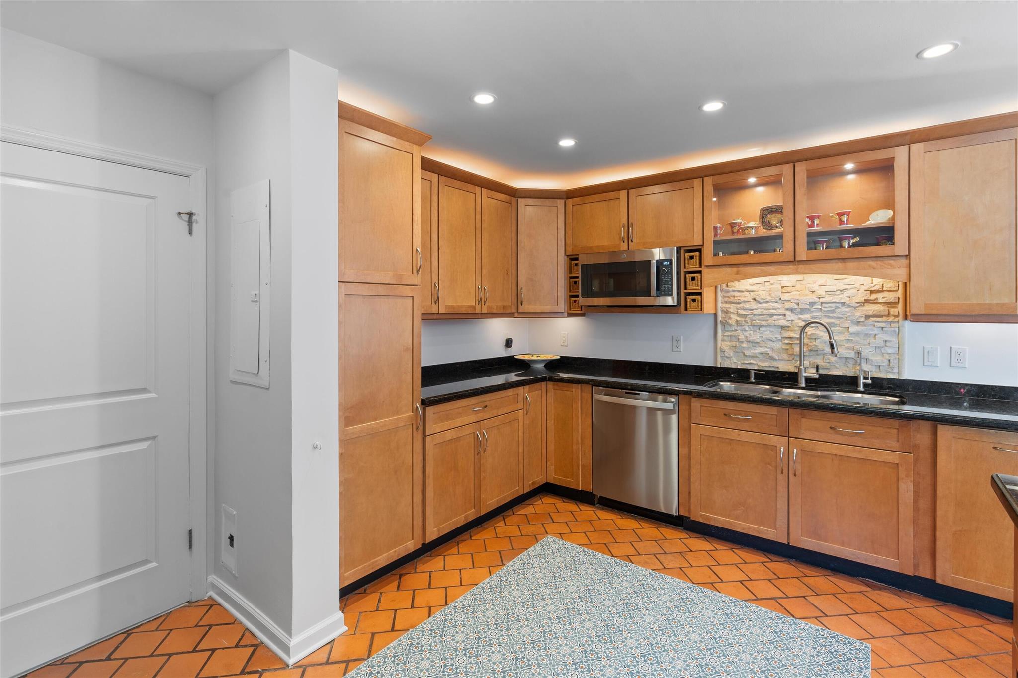 815 Tangerine Way Delray Beach, FL 33483