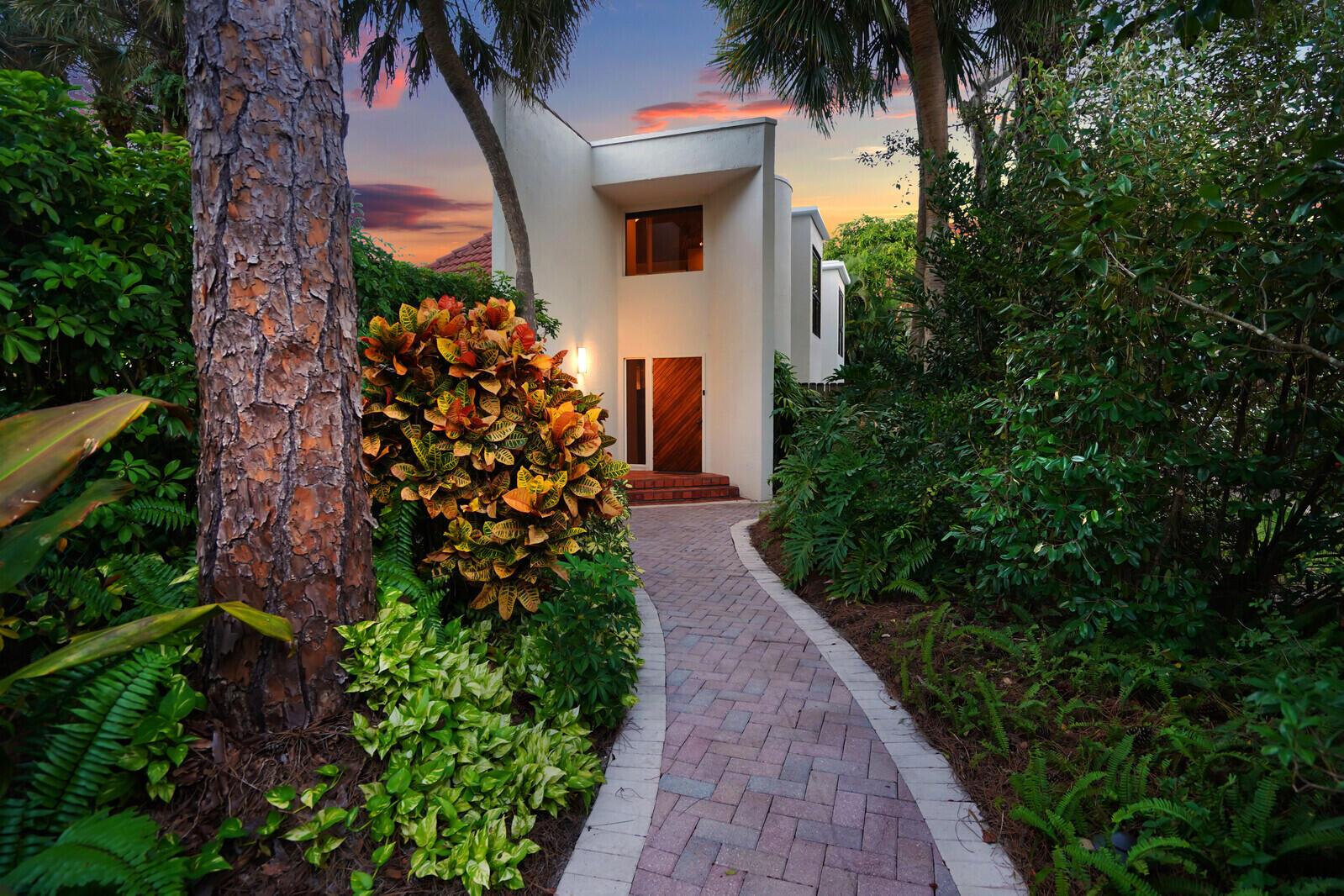 815 Tangerine Way Delray Beach, FL 33483