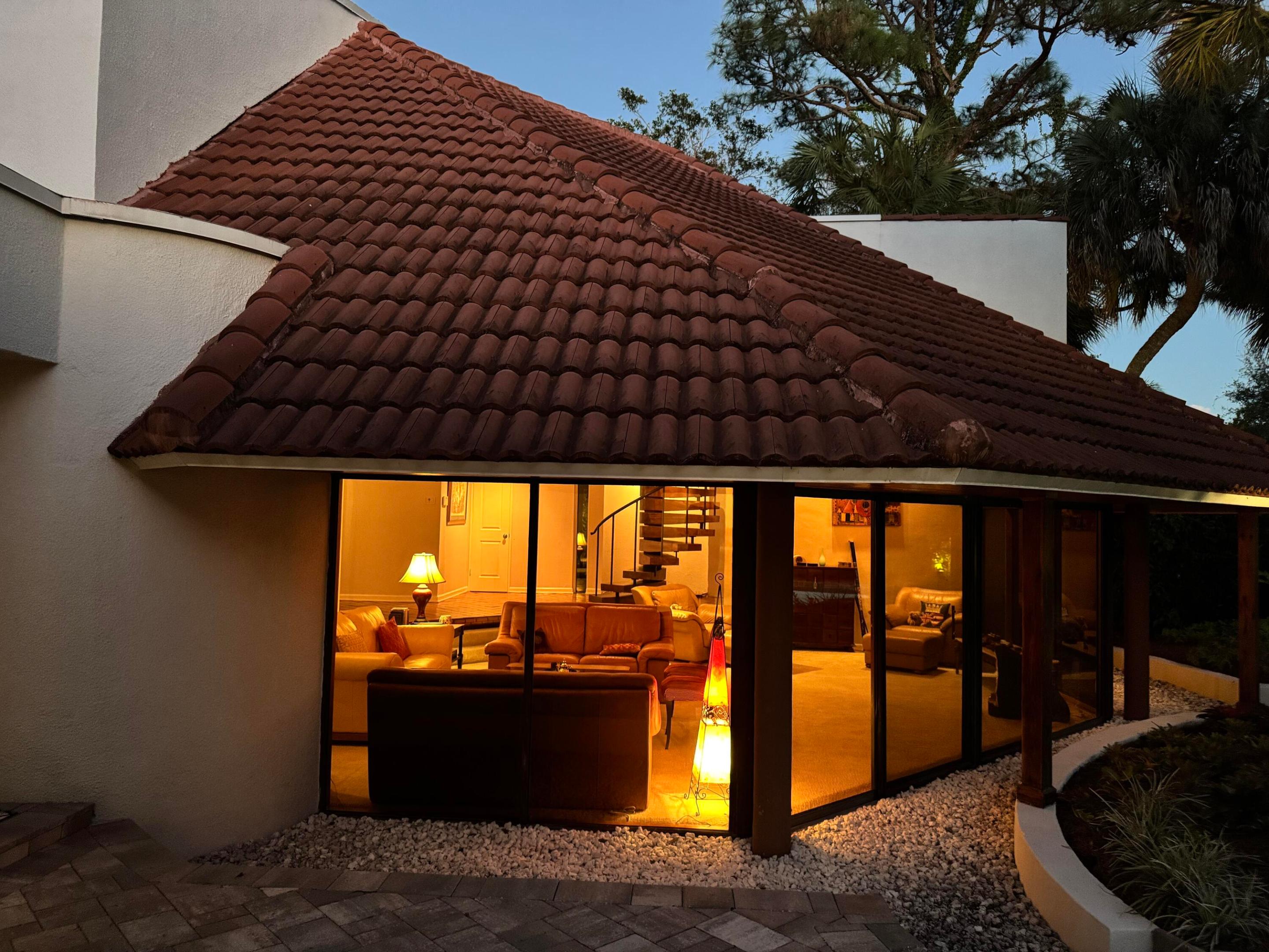 815 Tangerine Delray Beach, FL 33483