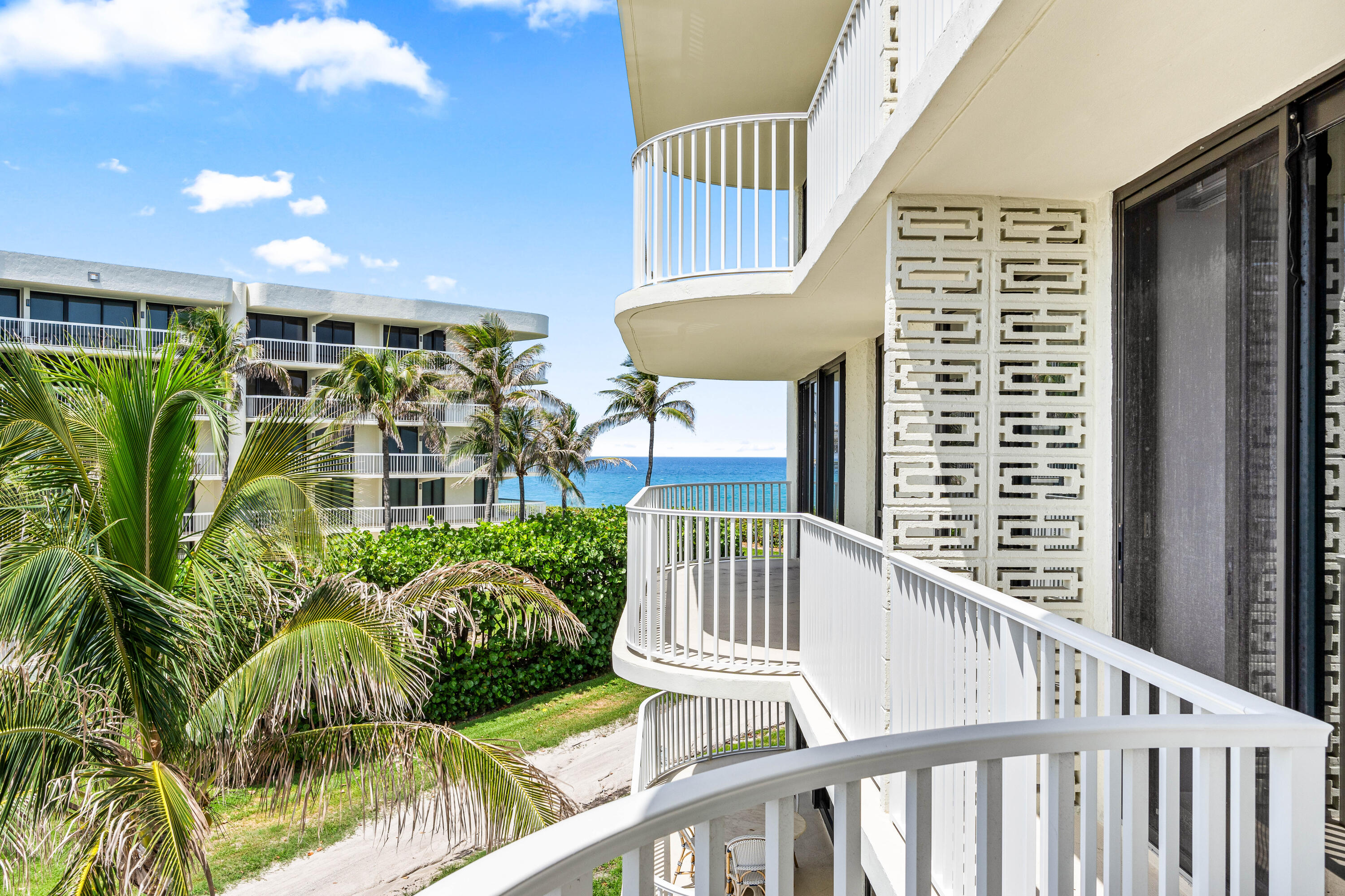 3360 S Ocean Blvd #3 A I Palm Beach, FL 33480