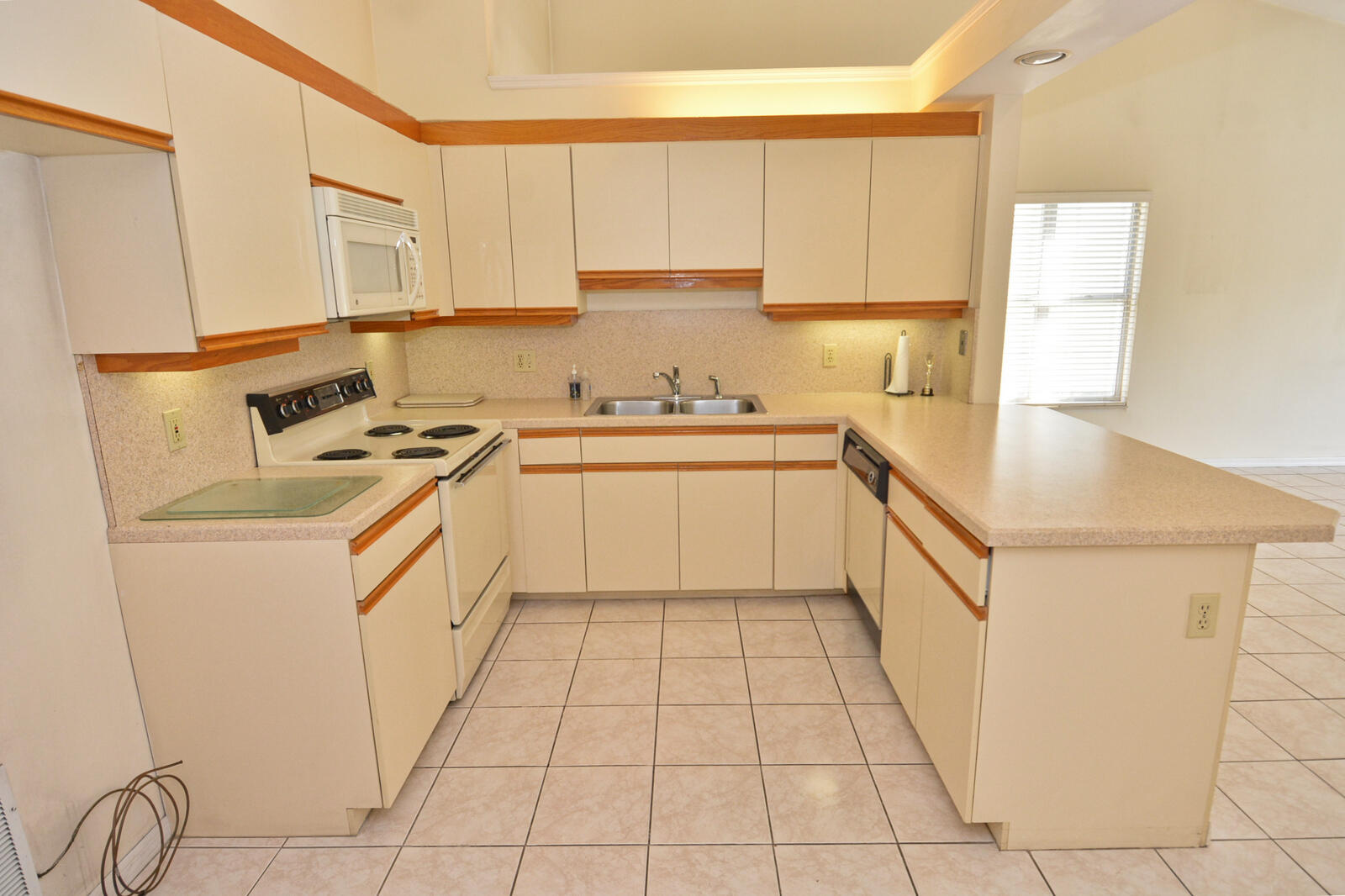 2544 SE Tropical East Cir Port St Lucie, FL 34952