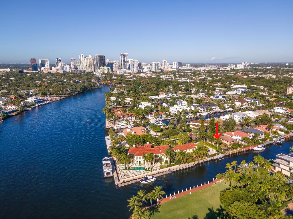 516 Bontona Ave Fort Lauderdale, FL 33301