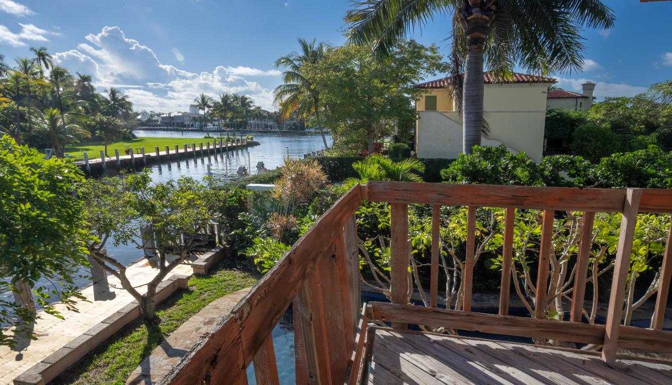 516 Bontona Ave Fort Lauderdale, FL 33301