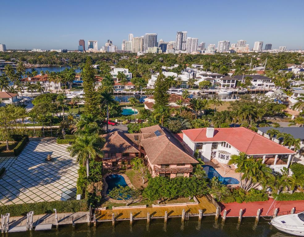 516 Bontona Ave Fort Lauderdale, FL 33301