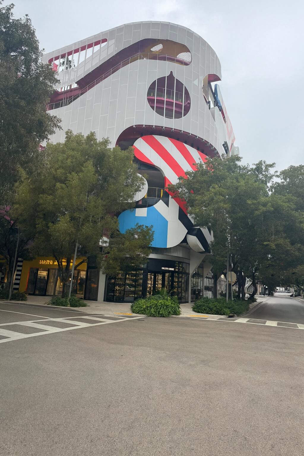 1017 NW 47th St Miami, FL 33127