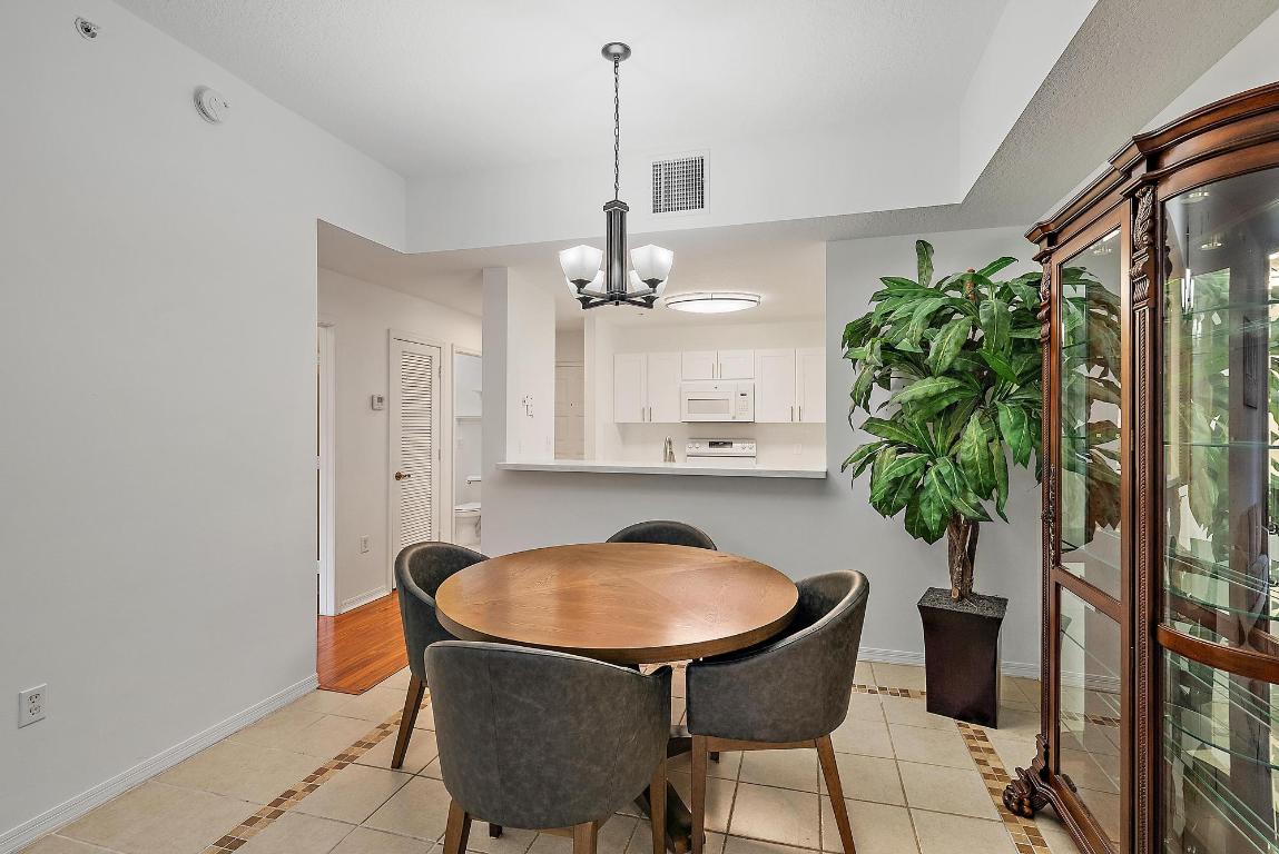 1155 Main #219 Jupiter, FL 33458