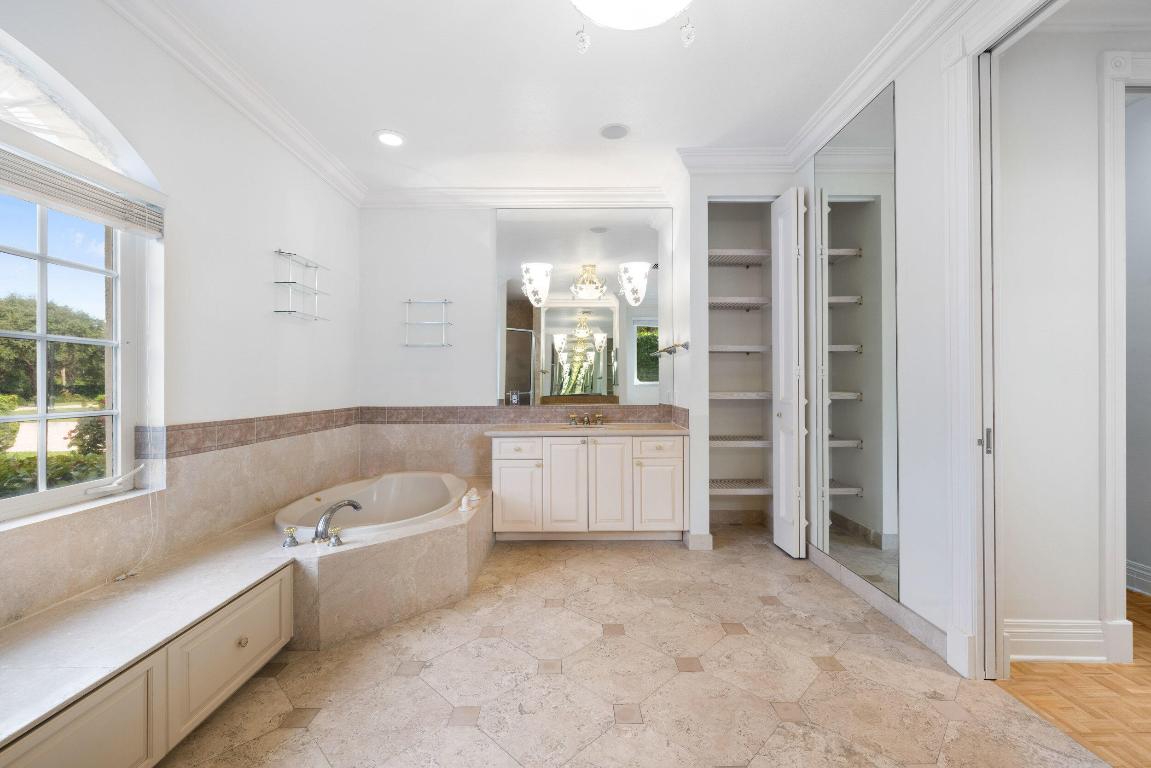 12312 Channel North Palm Beach, FL 33408