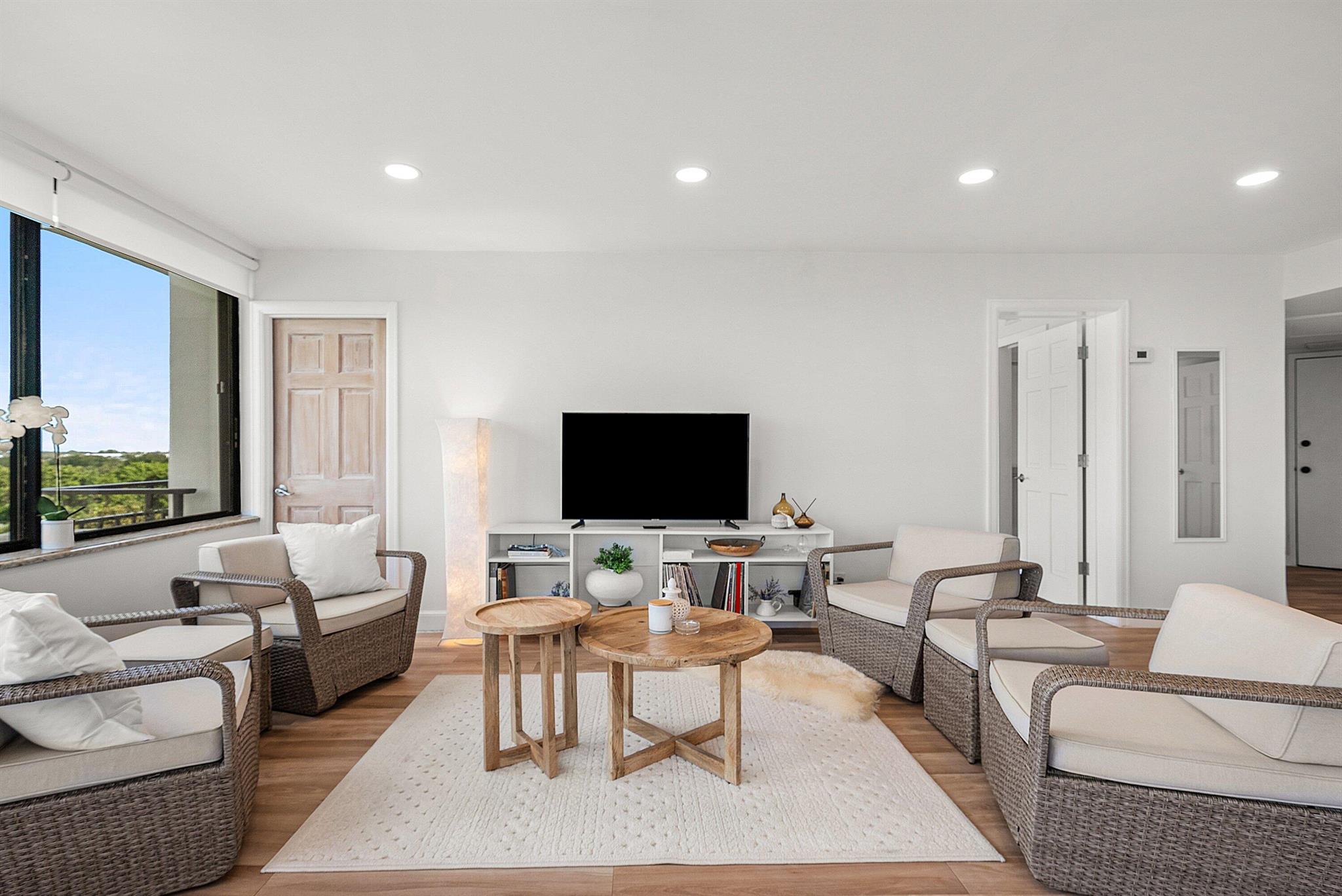 1500 Presidential Way #703 West Palm Beach, FL 33401