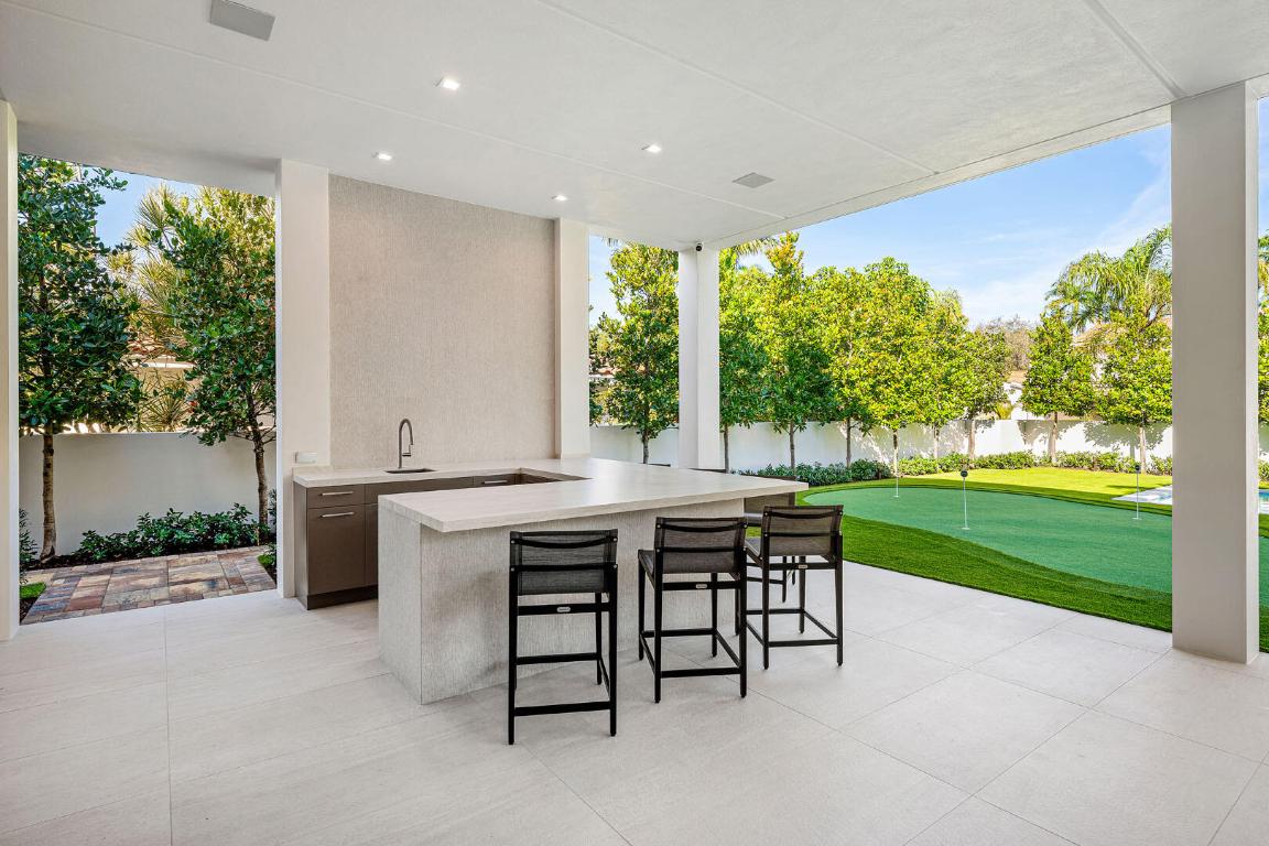 481 Thatch Palm Boca Raton, FL 33432