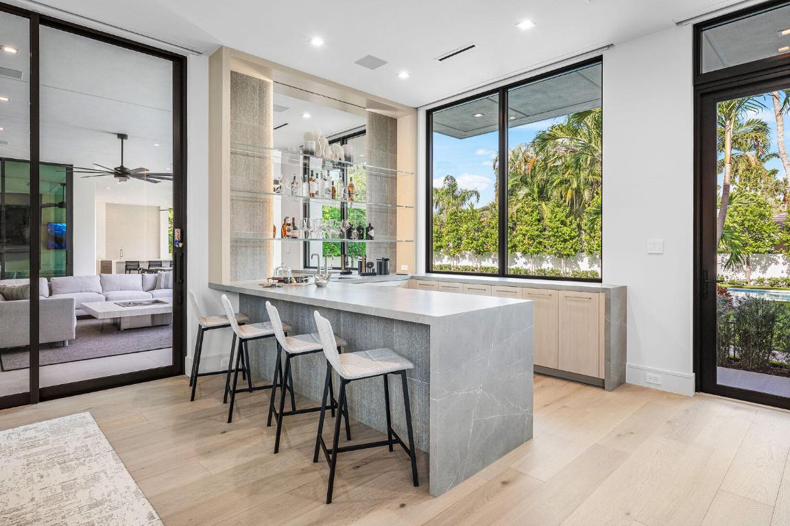 481 Thatch Palm Boca Raton, FL 33432