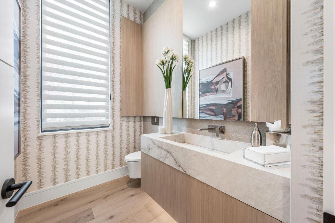 481 Thatch Palm Boca Raton, FL 33432