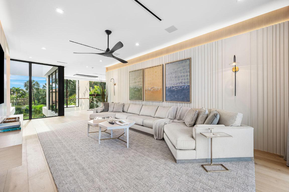 481 Thatch Palm Boca Raton, FL 33432