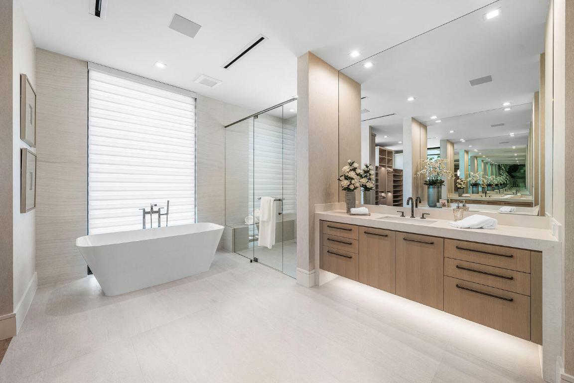 481 Thatch Palm Boca Raton, FL 33432