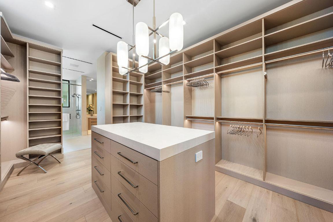 481 Thatch Palm Boca Raton, FL 33432