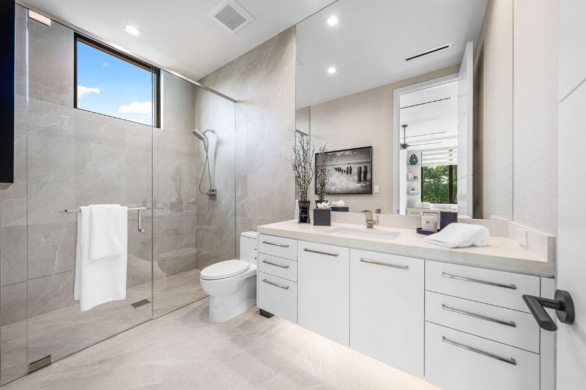 481 Thatch Palm Boca Raton, FL 33432