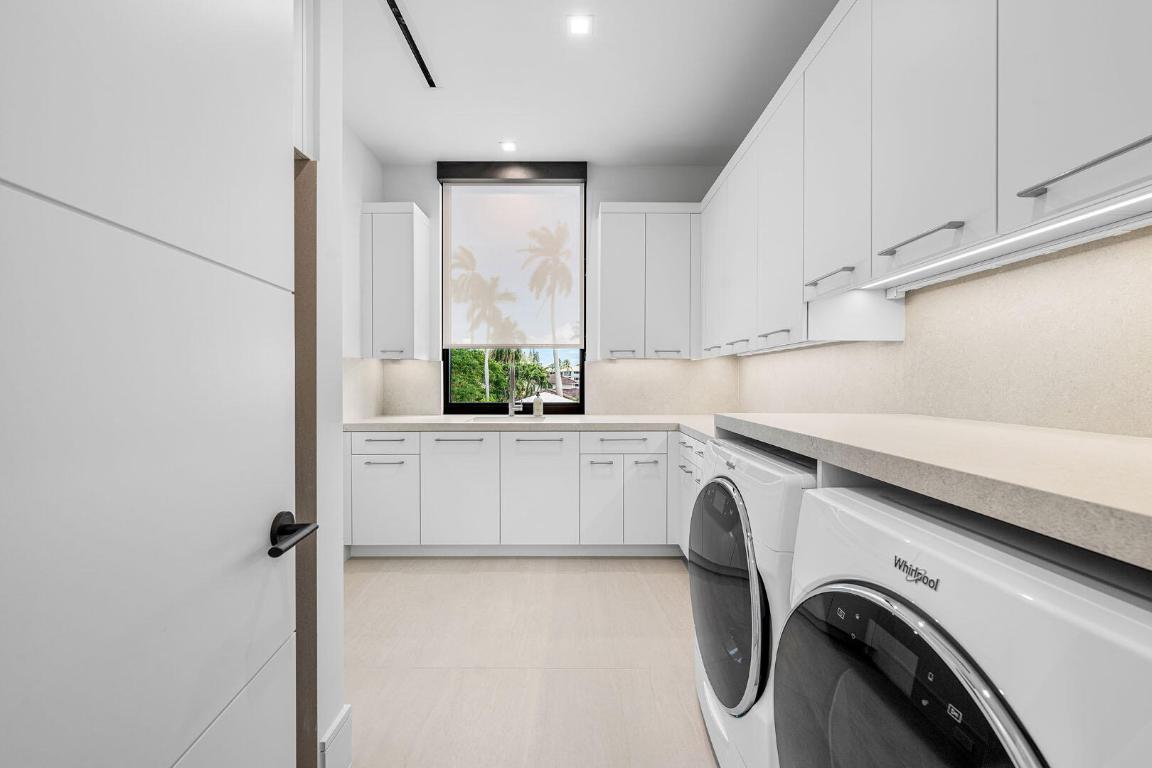 481 Thatch Palm Boca Raton, FL 33432