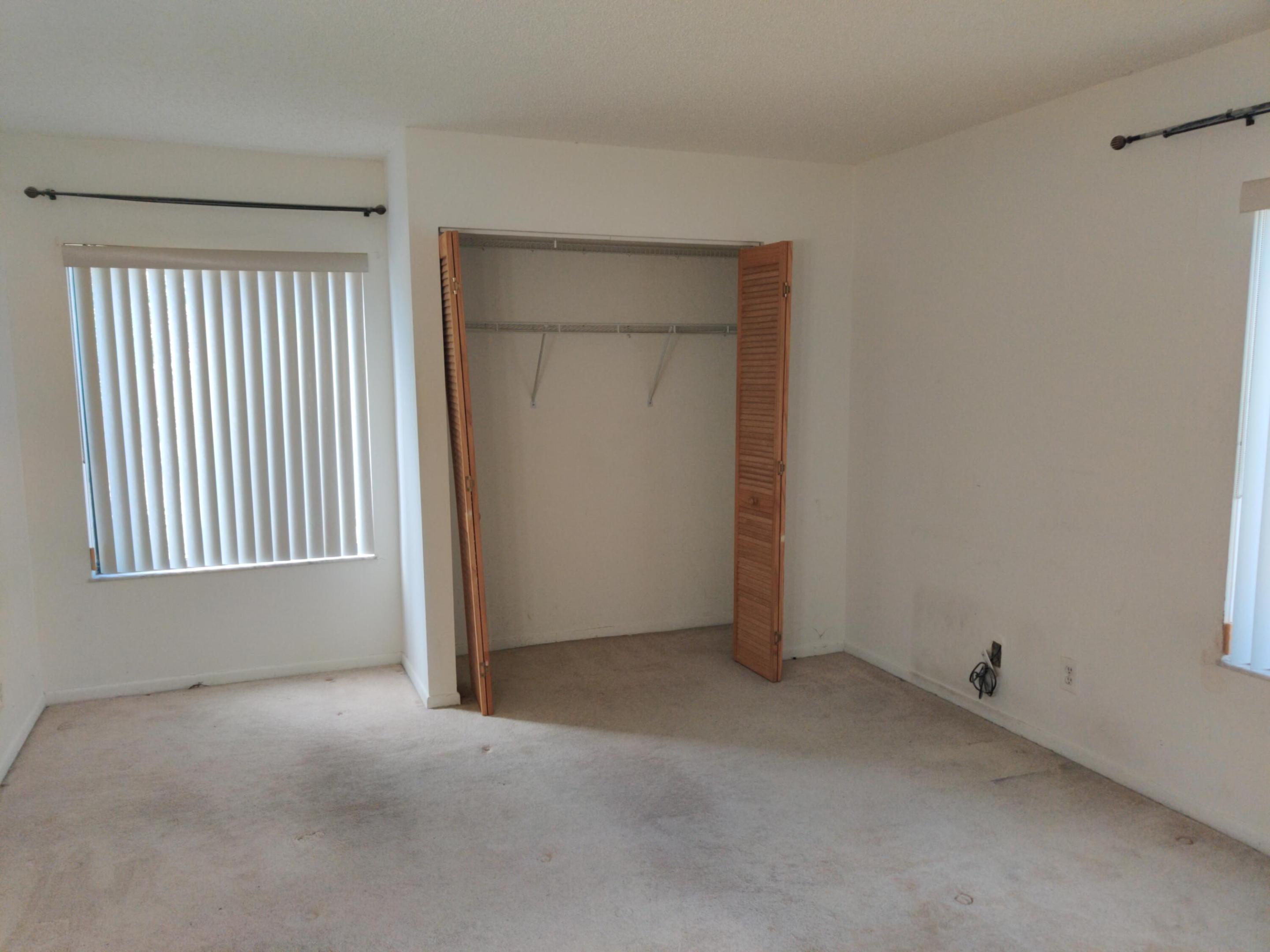 150 Pineview #E4 Jupiter, FL 33469