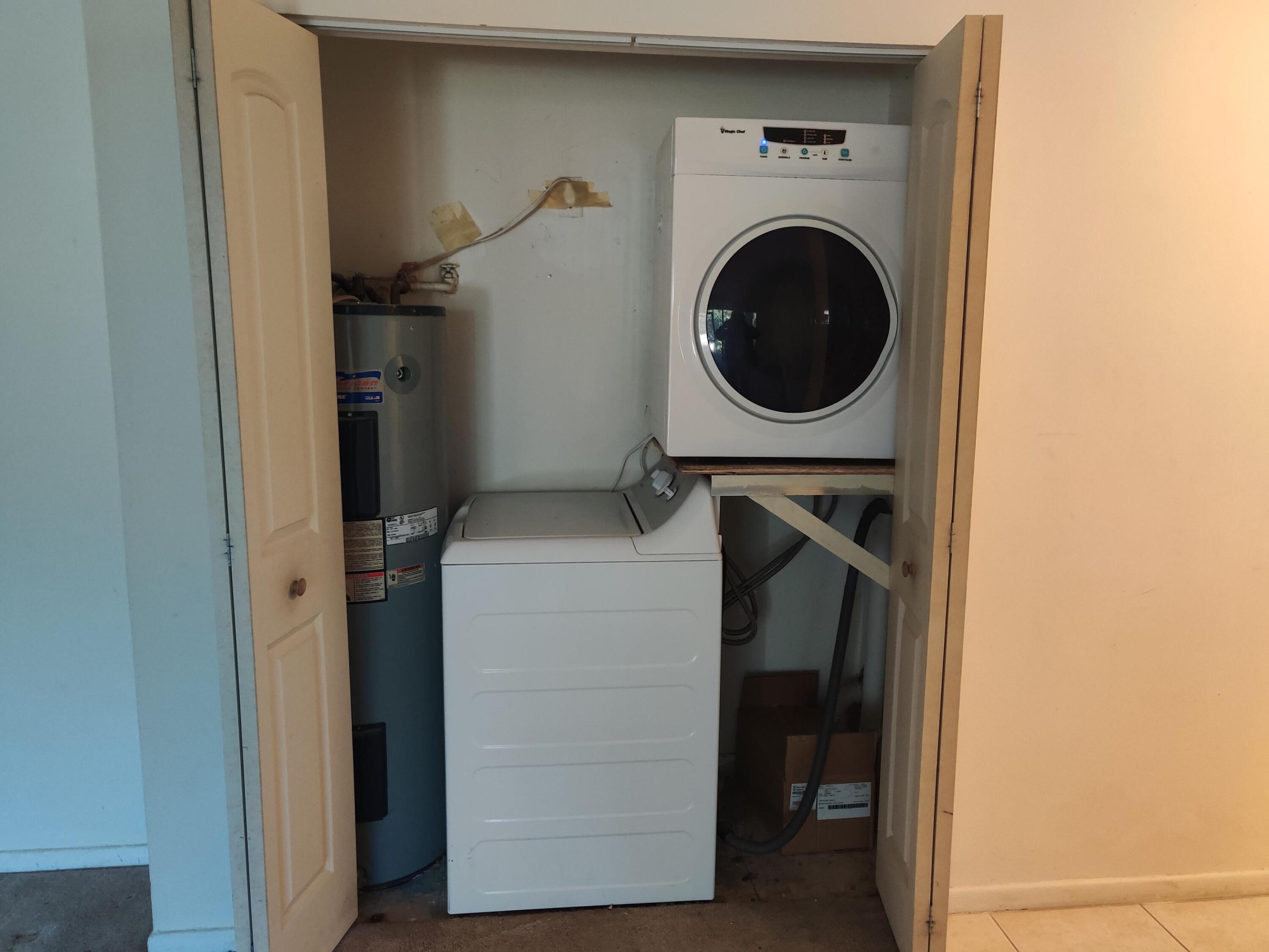 150 Pineview #E4 Jupiter, FL 33469