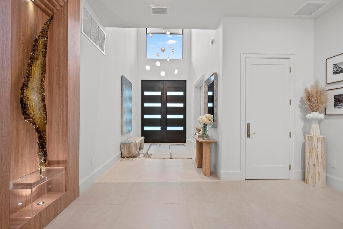 401 NE 2nd Boca Raton, FL 33432