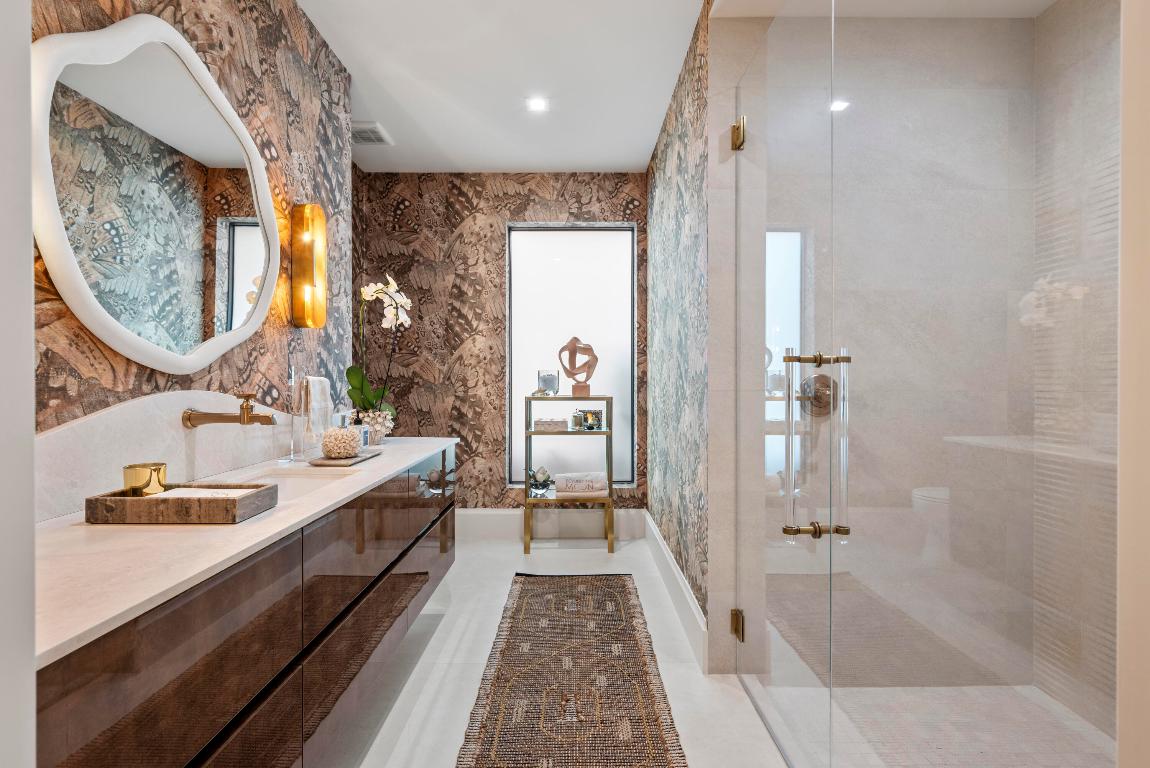 401 NE 2nd Boca Raton, FL 33432