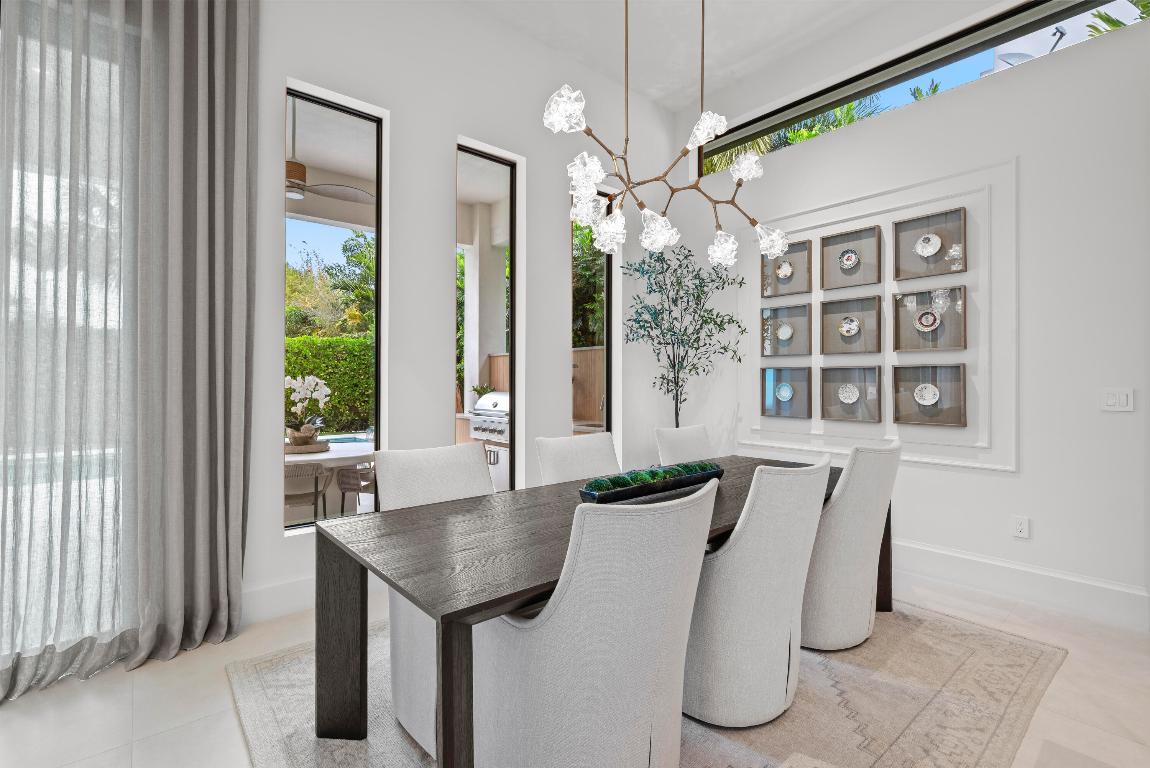 401 NE 2nd Boca Raton, FL 33432