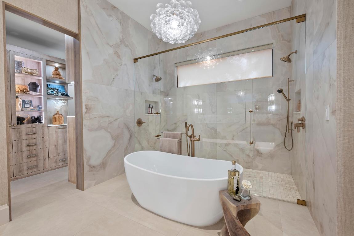 401 NE 2nd Boca Raton, FL 33432