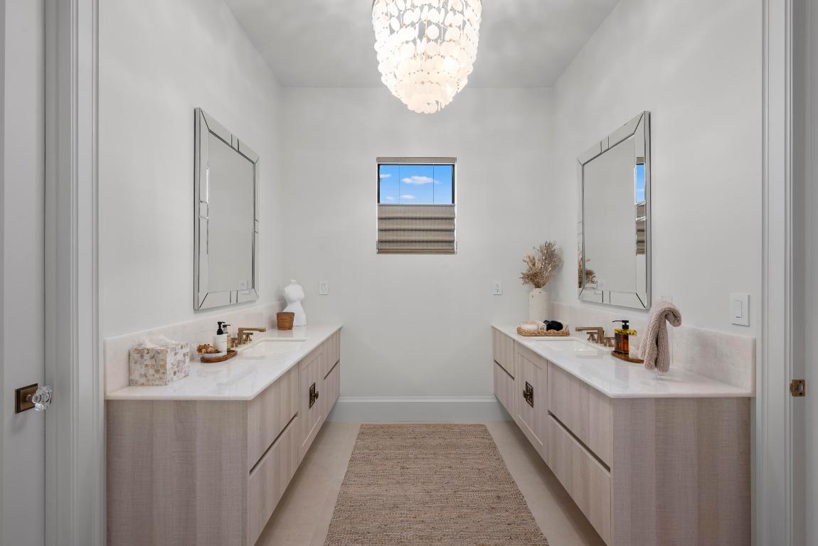 401 NE 2nd Boca Raton, FL 33432