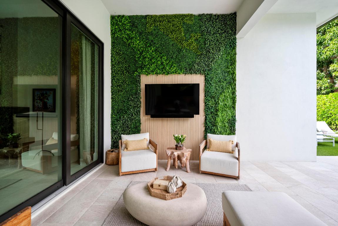 401 NE 2nd Boca Raton, FL 33432