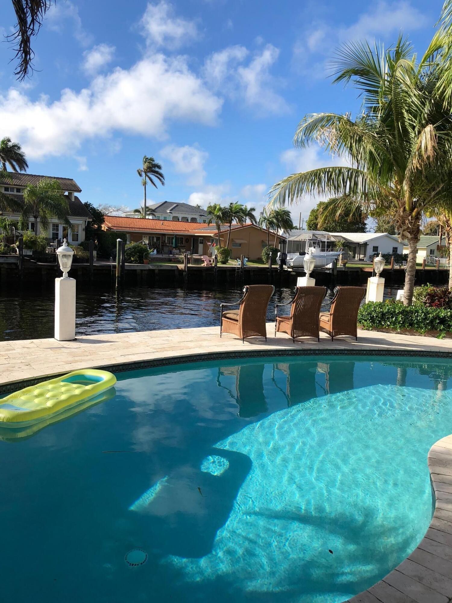 2740 NE 10th Pompano Beach, FL 33062