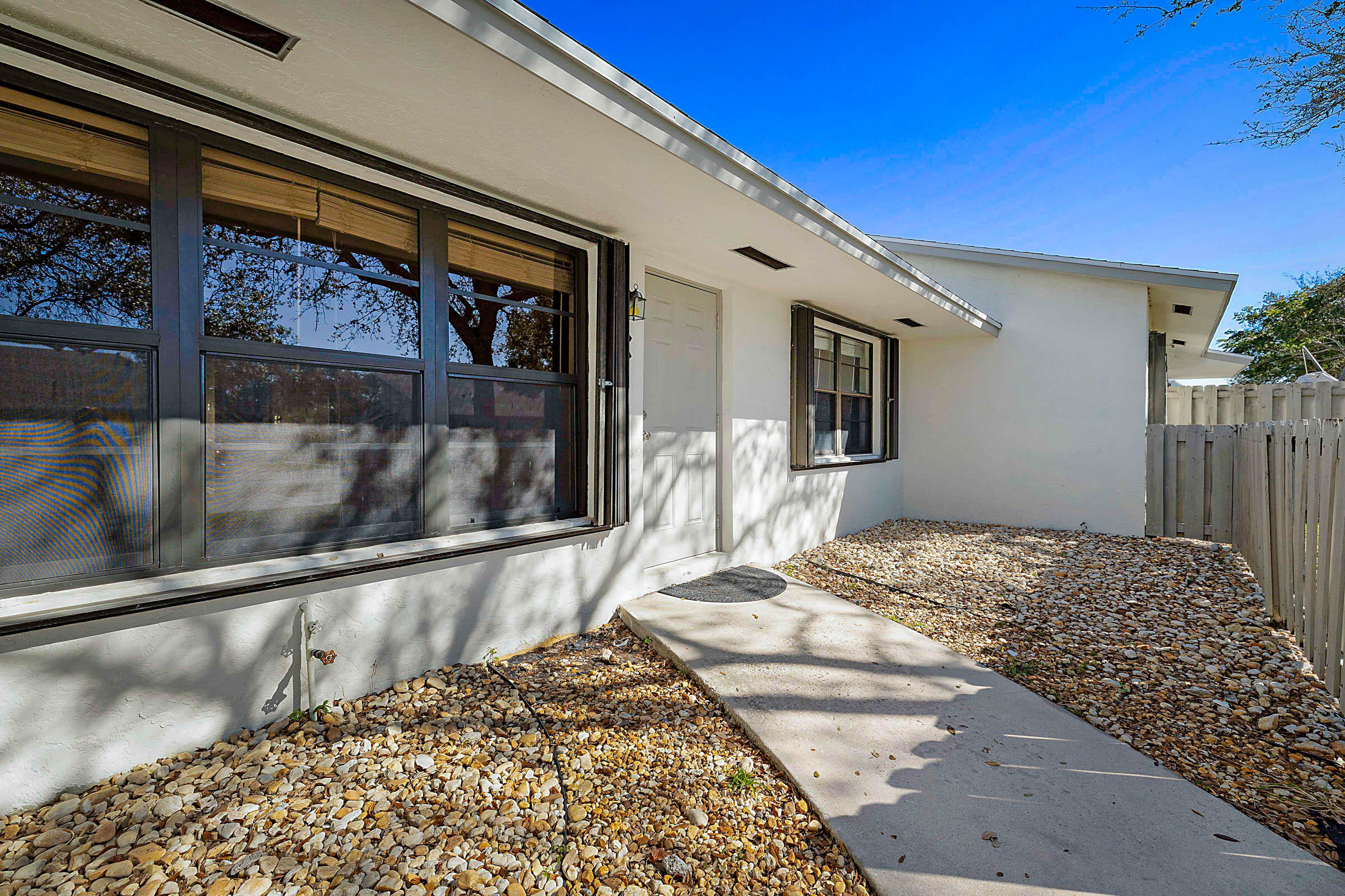 431 Jupiter Lks #2131c Jupiter, FL 33458