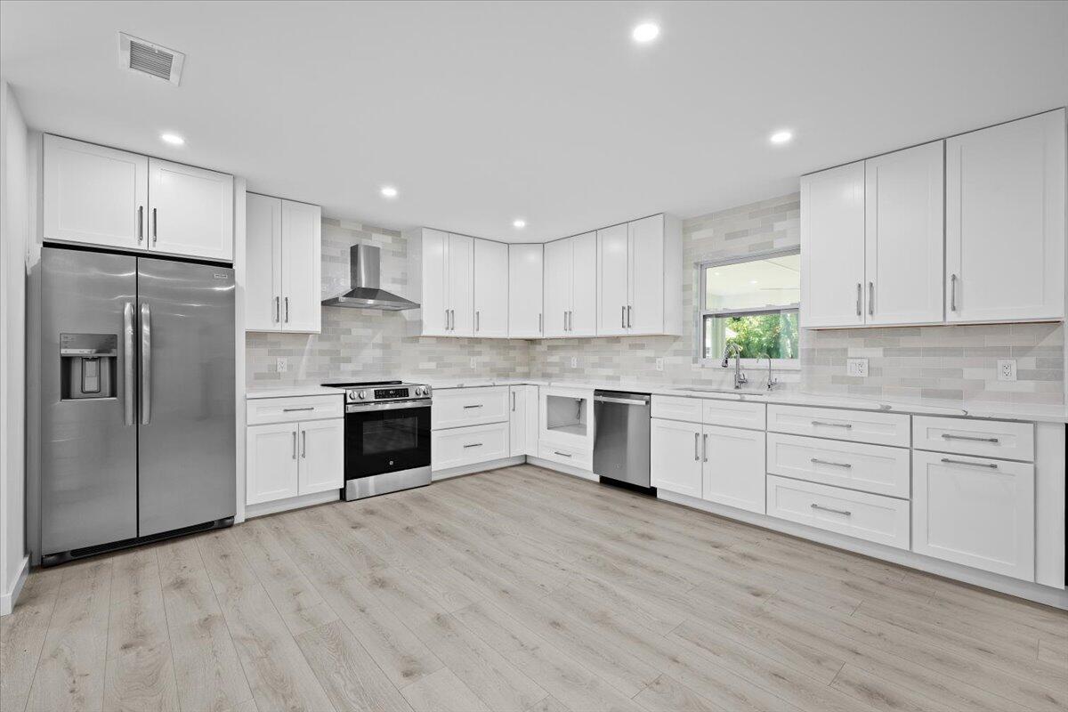 11339 164th Jupiter, FL 33478