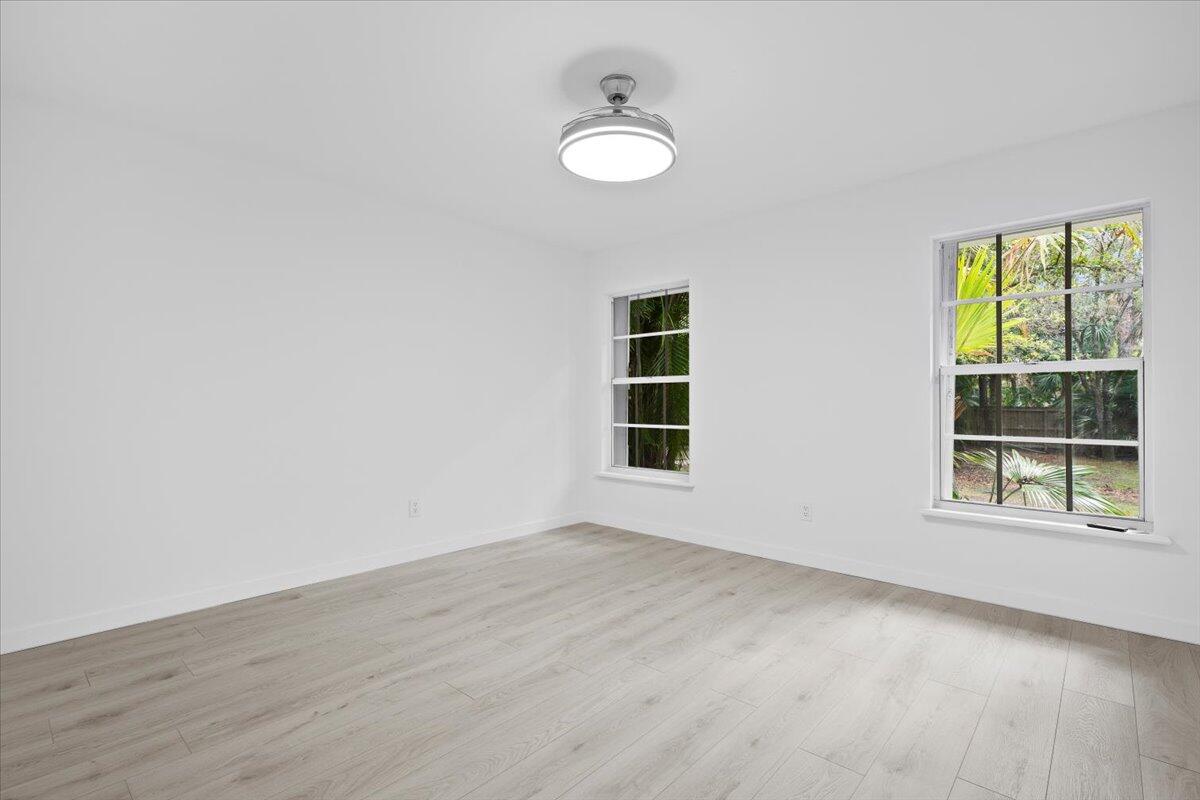 11339 164th Jupiter, FL 33478