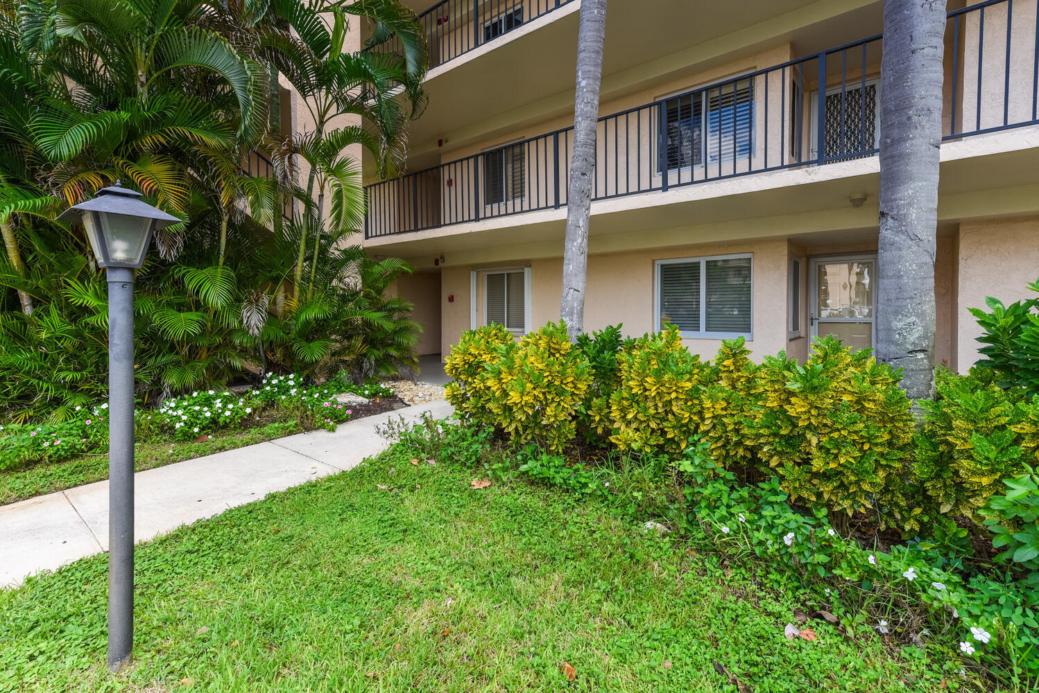 275 Palm #A101 Jupiter, FL 33477