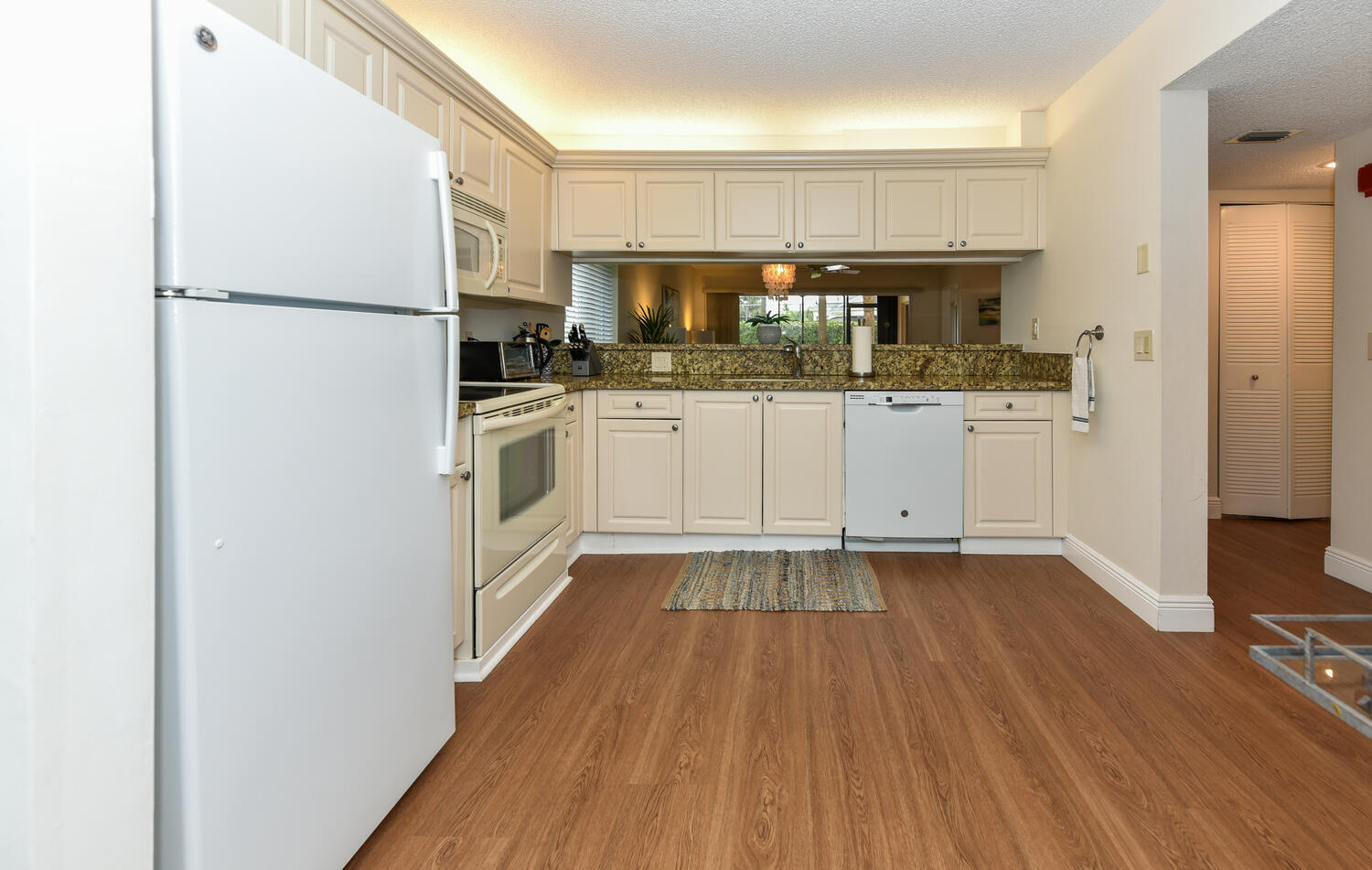 275 Palm #A101 Jupiter, FL 33477