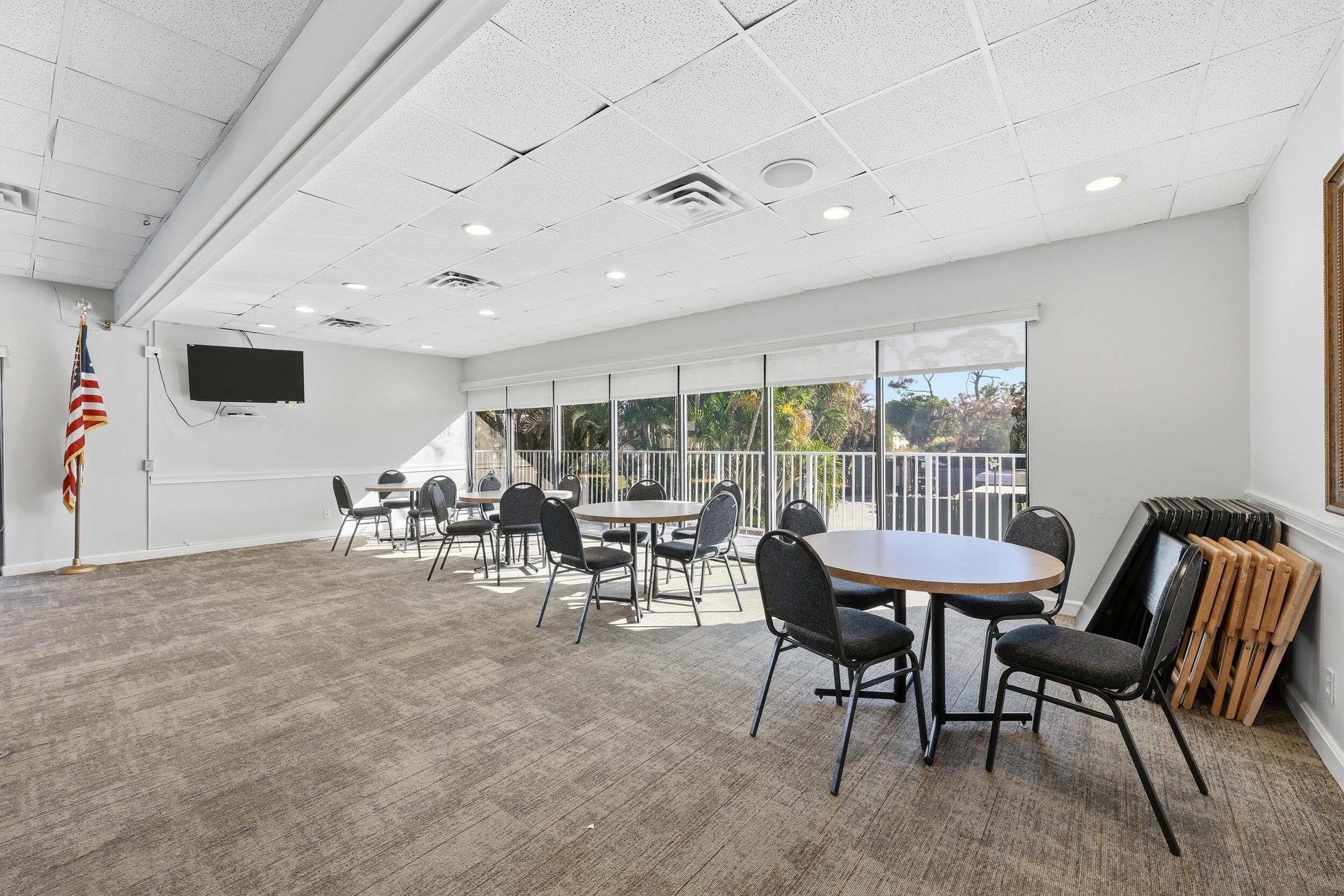 9461 SE Little Clb Jupiter, FL 33469