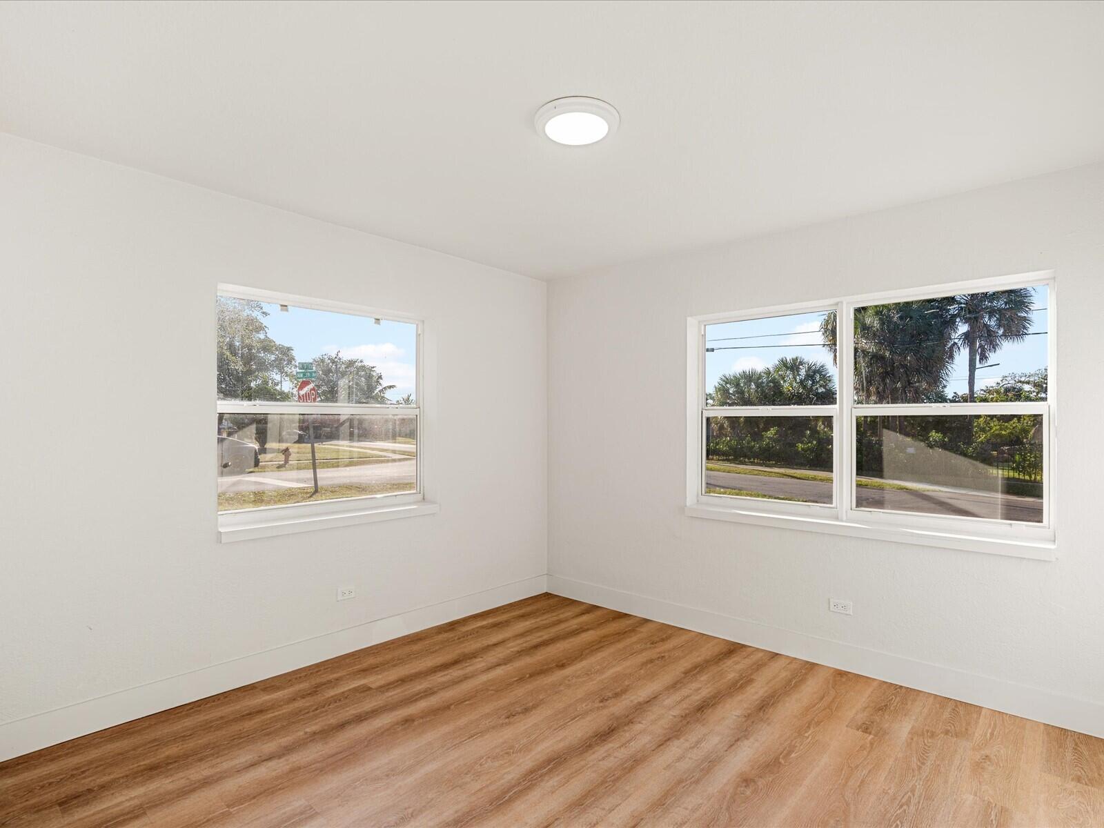 1901 NW 3rd Fort Lauderdale, FL 33311