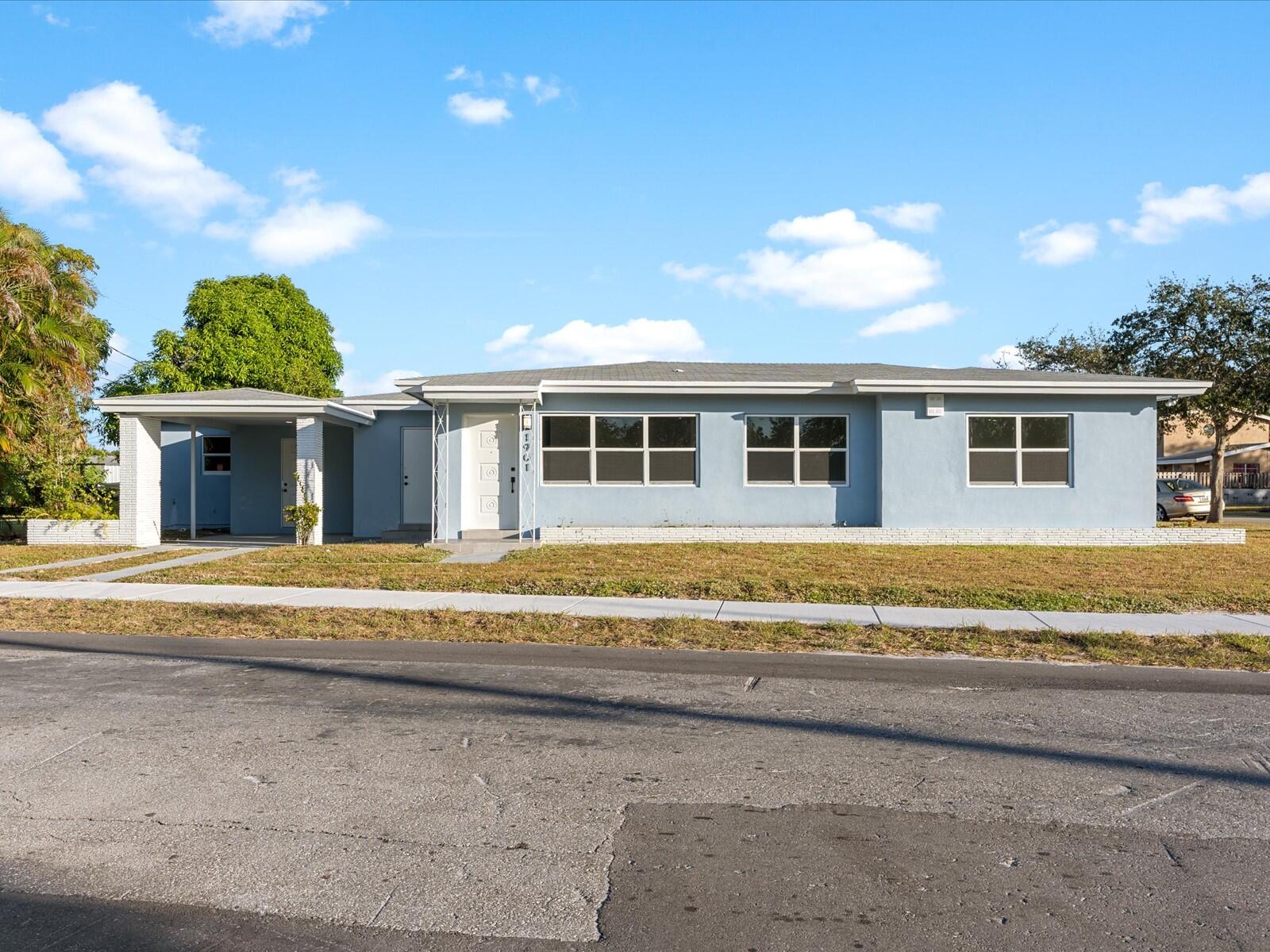 1901 NW 3rd Fort Lauderdale, FL 33311
