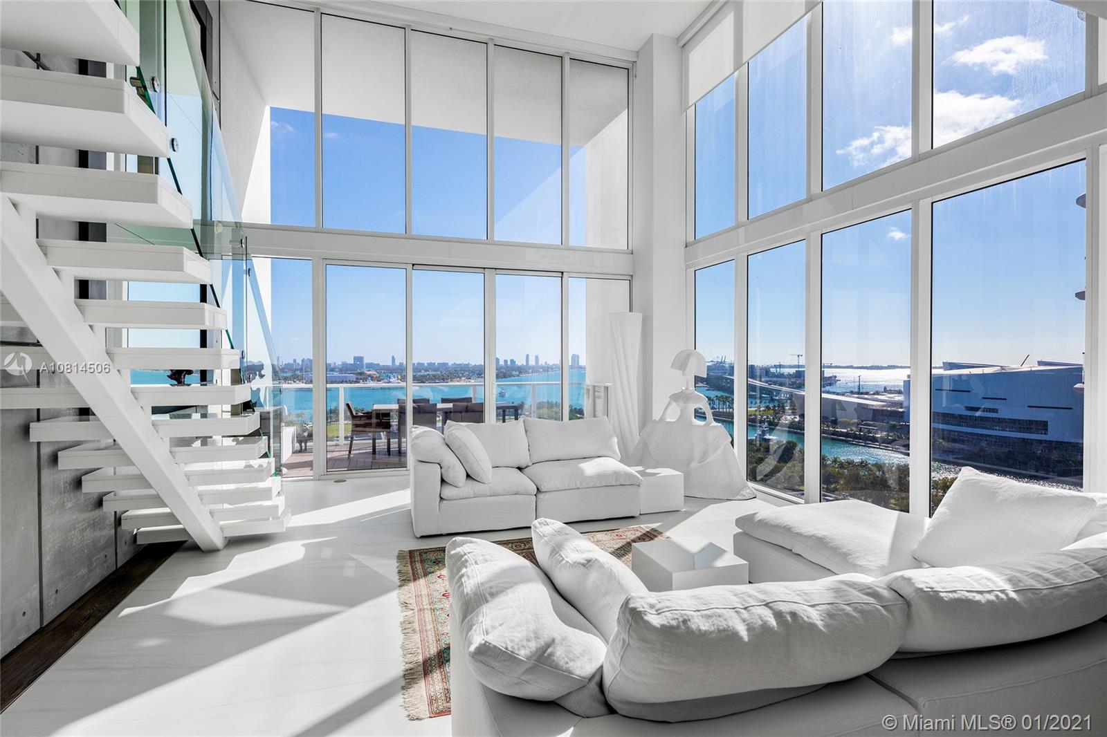 1040 Biscayne Blvd #1201