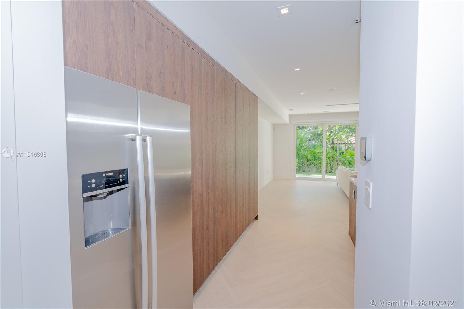 3510 Segovia St #3510 Coral Gables, FL 33134